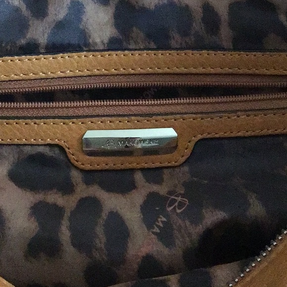 Gorgeous NWT B. Makowsky handbag - Picture 7 of 10